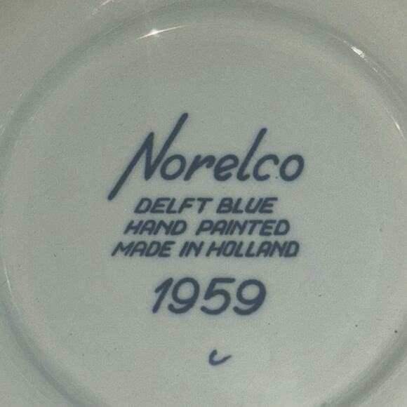 Maastricht Helpoort Delft Blue Collector Plate Walk Hanger 1959 Norelco Holland - Picture 5 of 7